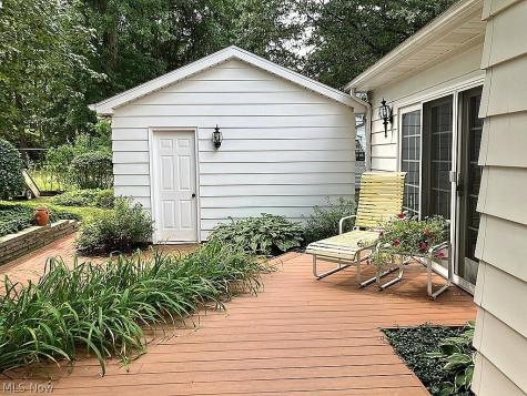 6958 Chapel Hill Drive Brecksville OH 44141