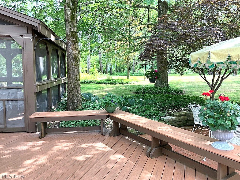 6958 Chapel Hill Drive Brecksville OH 44141