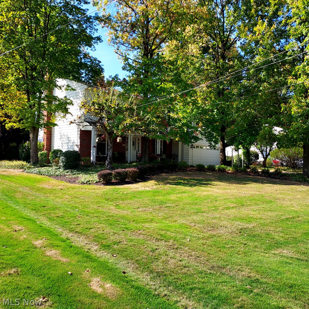 6958 Chapel Hill Drive Brecksville OH 44141