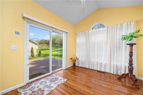884 Lakeview Court Kent OH 44240