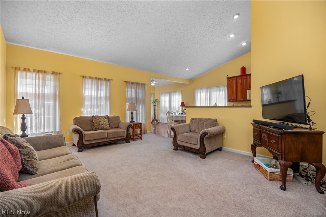 884 Lakeview Court Kent OH 44240