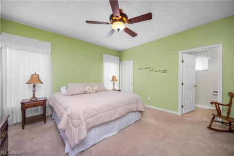 884 Lakeview Court Kent OH 44240