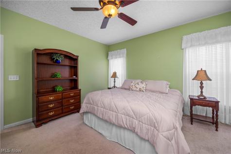884 Lakeview Court Kent OH 44240