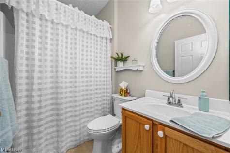 884 Lakeview Court Kent OH 44240