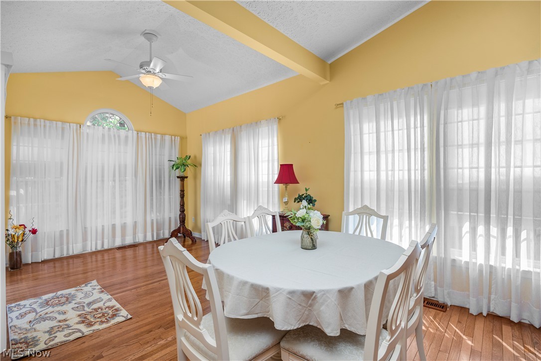 884 Lakeview Court Kent OH 44240