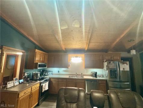 407 Edgewood Drive Marietta OH 45750