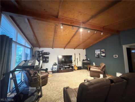 407 Edgewood Drive Marietta OH 45750