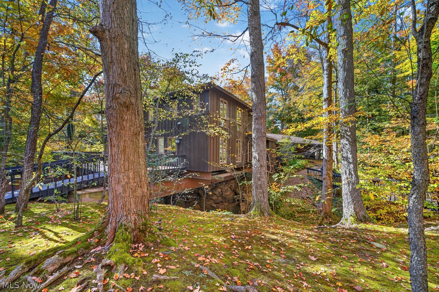 212 Basquin Drive Chardon OH 44024