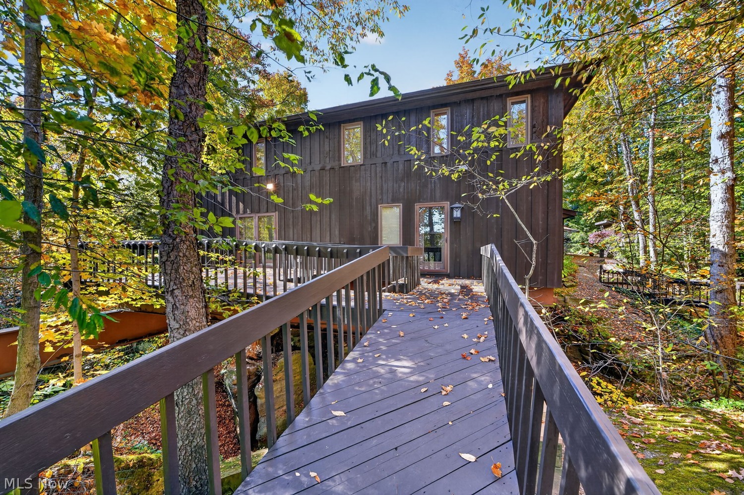 212 Basquin Drive Chardon OH 44024