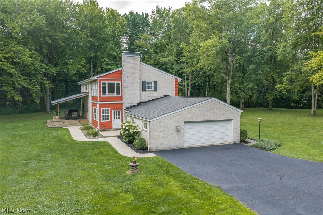 9261 Boyer Lane Kirtland Hills OH 44060