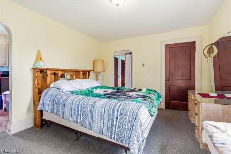 265 S Johnson Road Sebring OH 44672