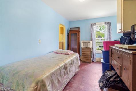265 S Johnson Road Sebring OH 44672