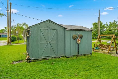 265 S Johnson Road Sebring OH 44672