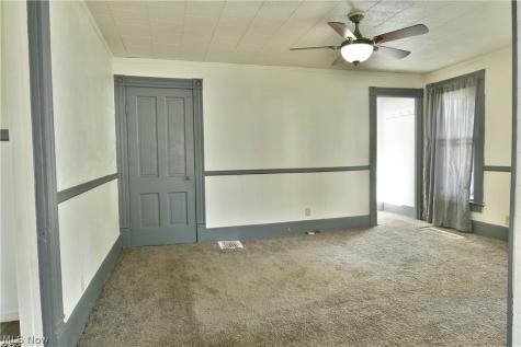 304 Cherry Avenue Niles OH 44446