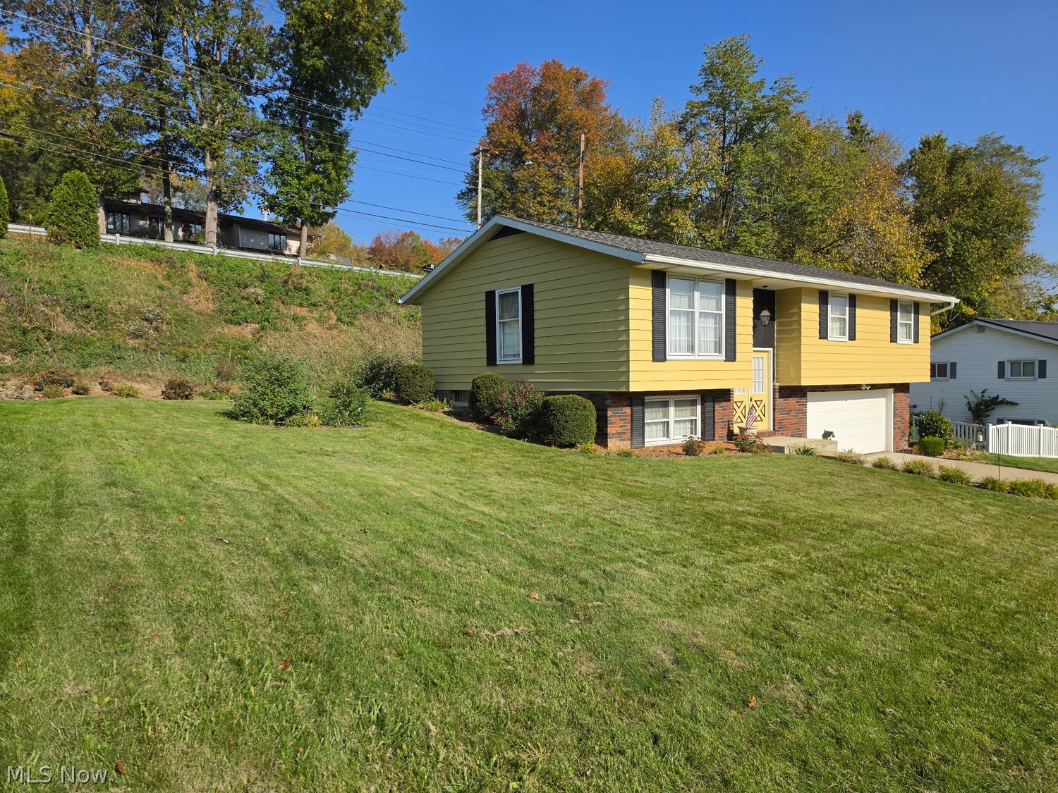 427 Shawnee Drive Dover OH 44622
