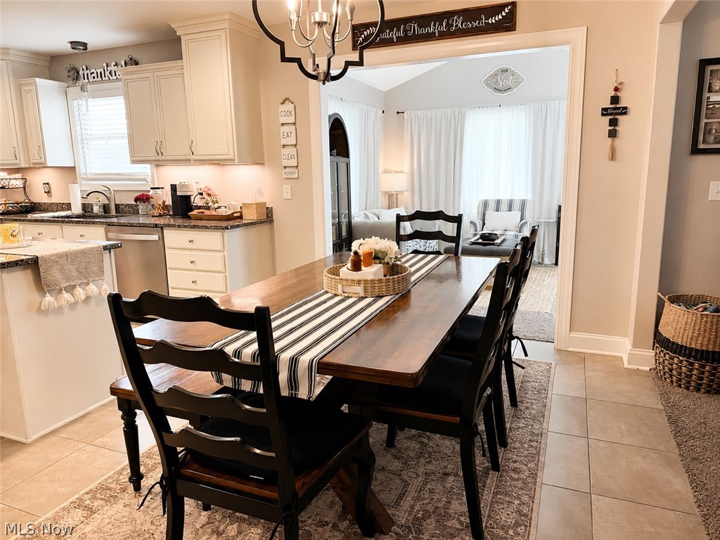 4495 Bella Jean Canfield OH 44406