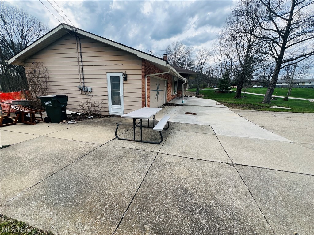7360 N Meadowpark Drive Walton Hills OH 44146