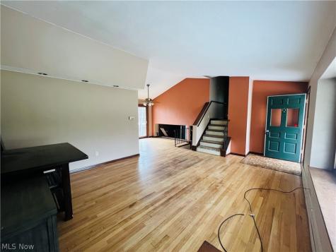 7360 N Meadowpark Drive Walton Hills OH 44146