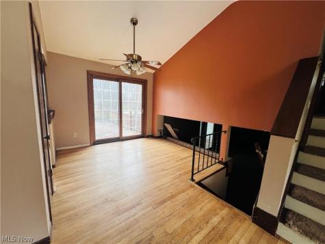 7360 N Meadowpark Drive Walton Hills OH 44146