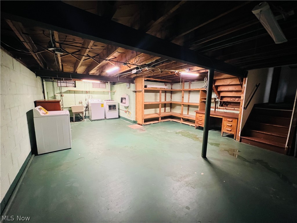 7360 N Meadowpark Drive Walton Hills OH 44146