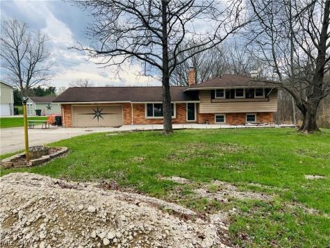 7360 N Meadowpark Drive Walton Hills OH 44146
