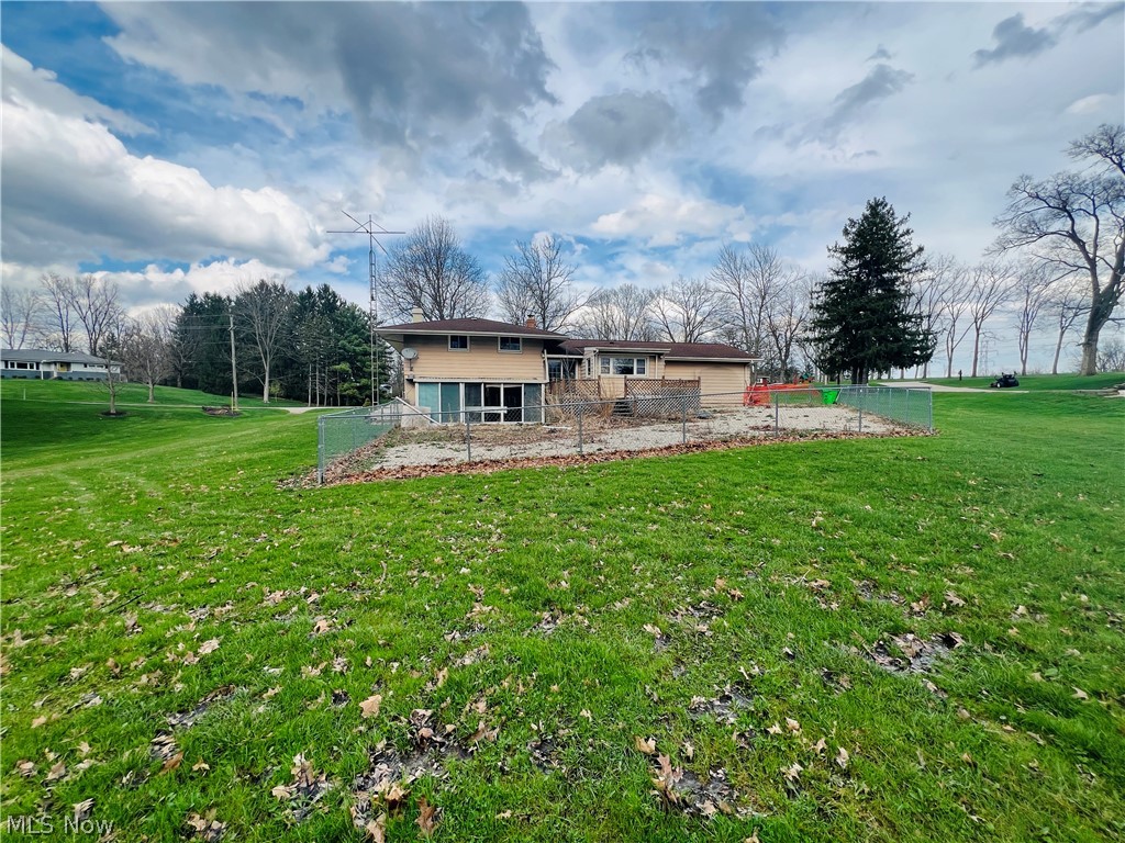 7360 N Meadowpark Drive Walton Hills OH 44146