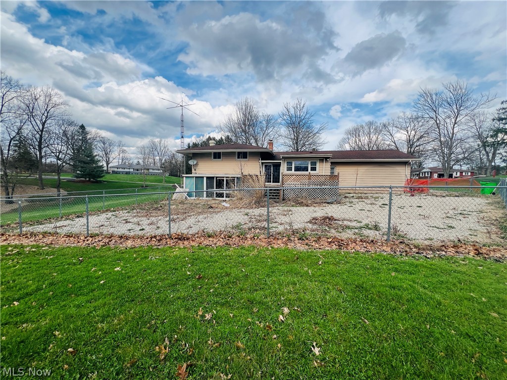 7360 N Meadowpark Drive Walton Hills OH 44146