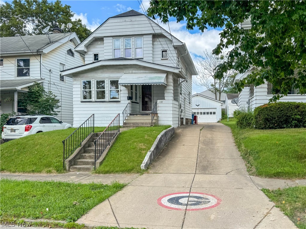 418 E Prospect Street Girard OH 44420