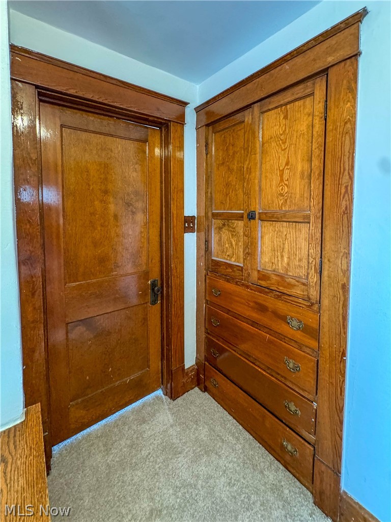 418 E Prospect Street Girard OH 44420