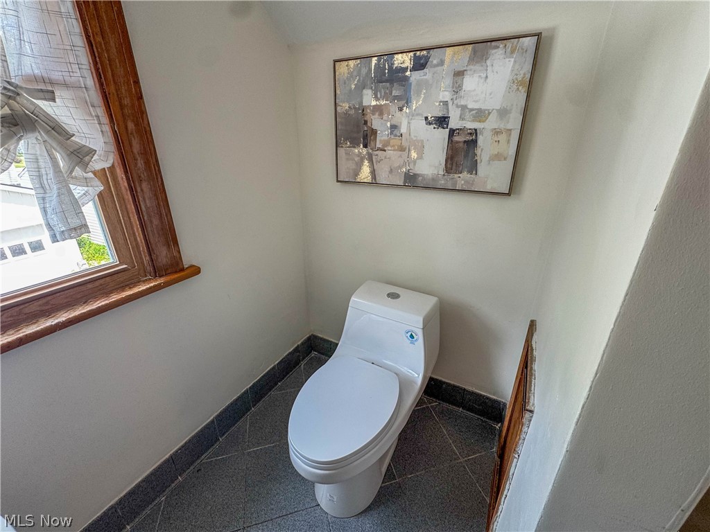 418 E Prospect Street Girard OH 44420