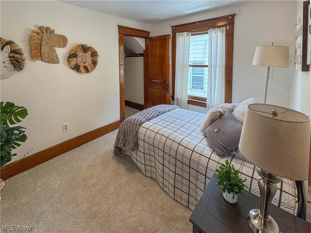 418 E Prospect Street Girard OH 44420
