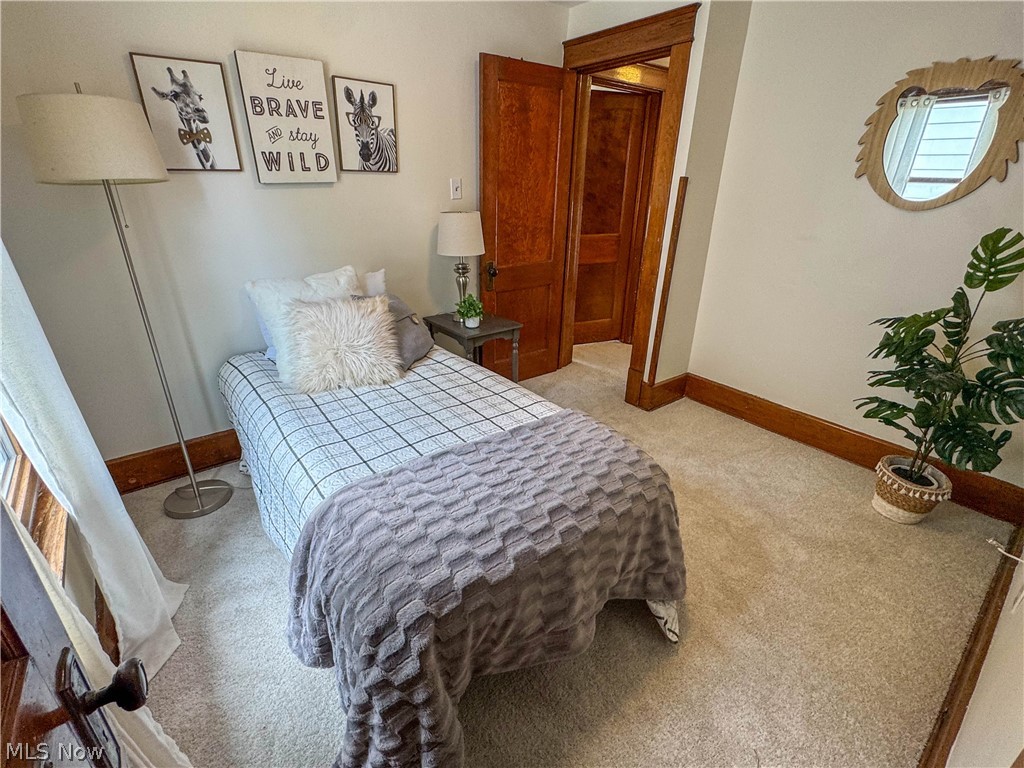 418 E Prospect Street Girard OH 44420