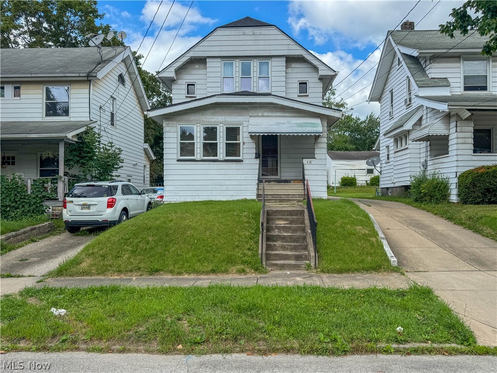 418 E Prospect Street Girard OH 44420