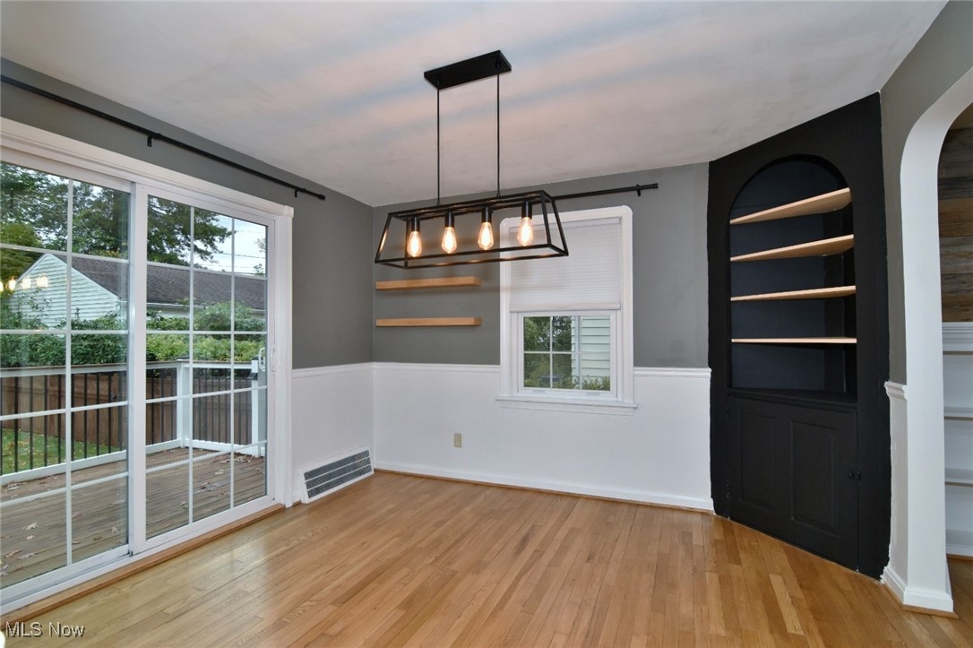 525 Oakmoor Road Bay Village OH 44140