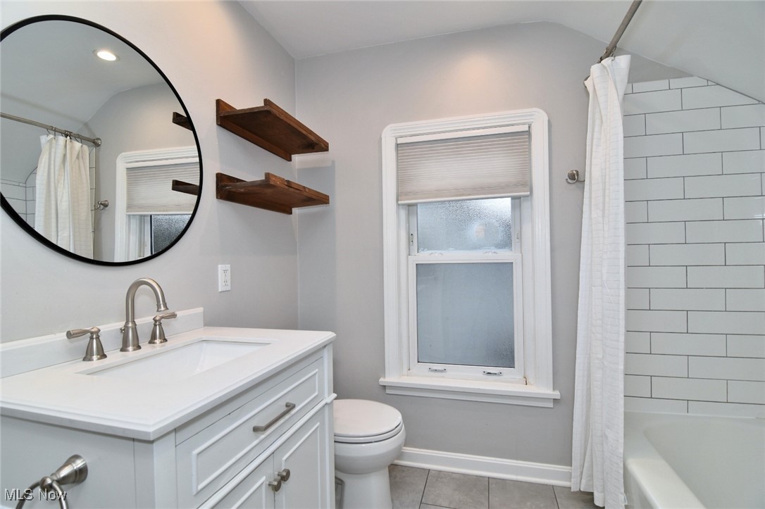 525 Oakmoor Road Bay Village OH 44140