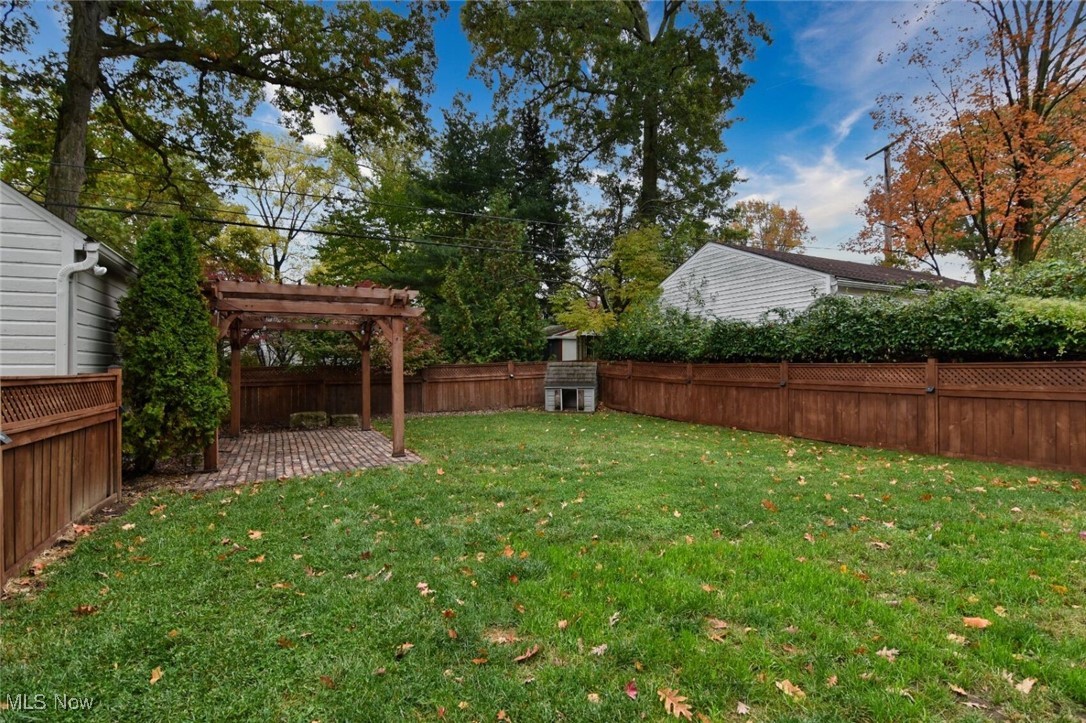 525 Oakmoor Road Bay Village OH 44140