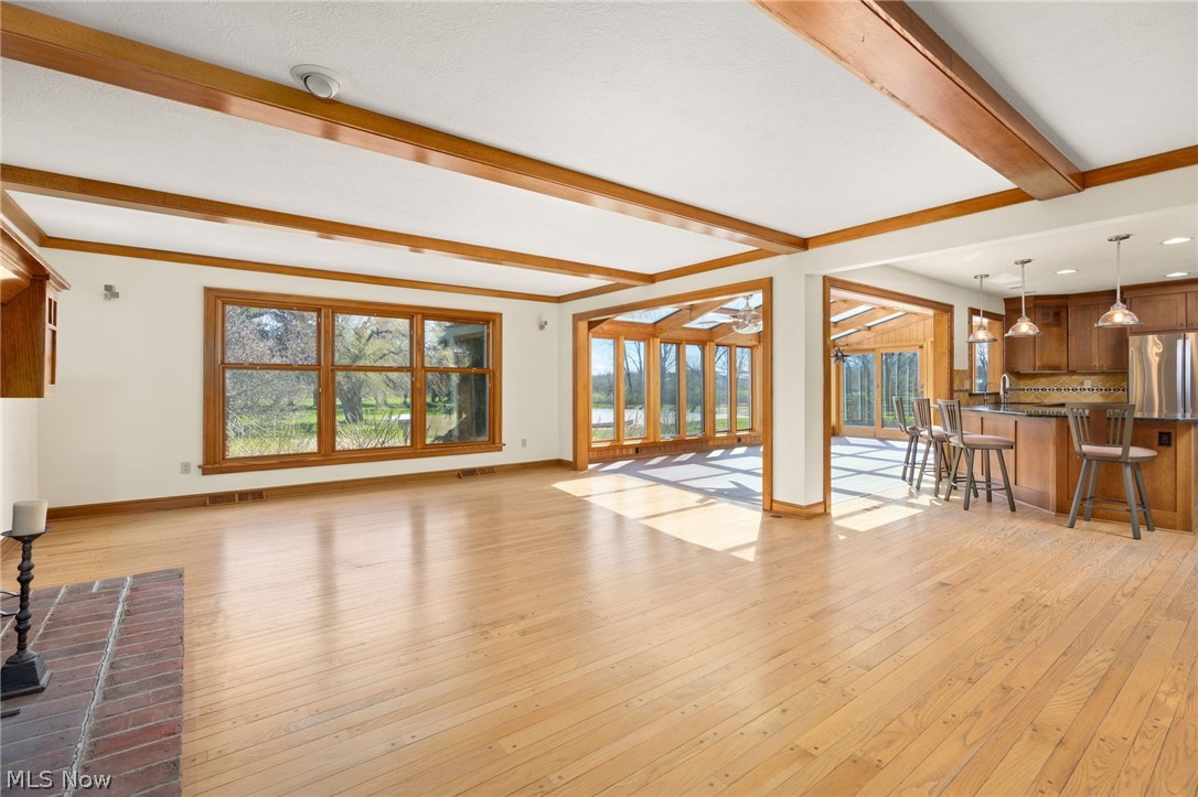 2509 Ridge Road Hinckley OH 44233