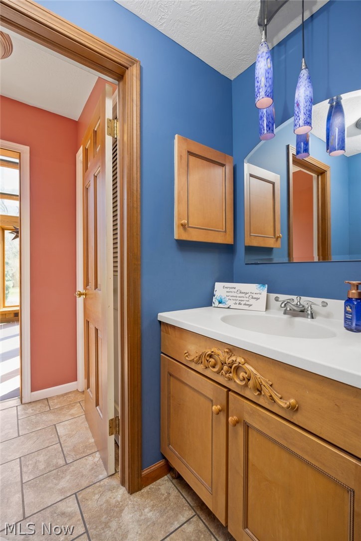 2509 Ridge Road Hinckley OH 44233