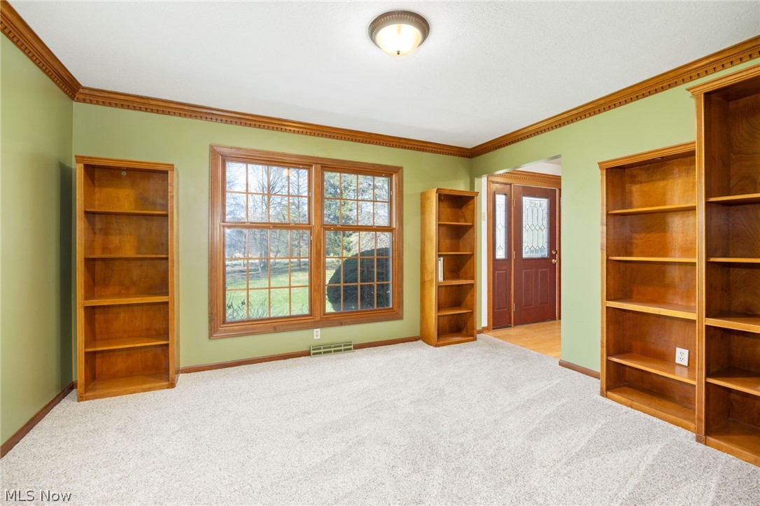 2509 Ridge Road Hinckley OH 44233