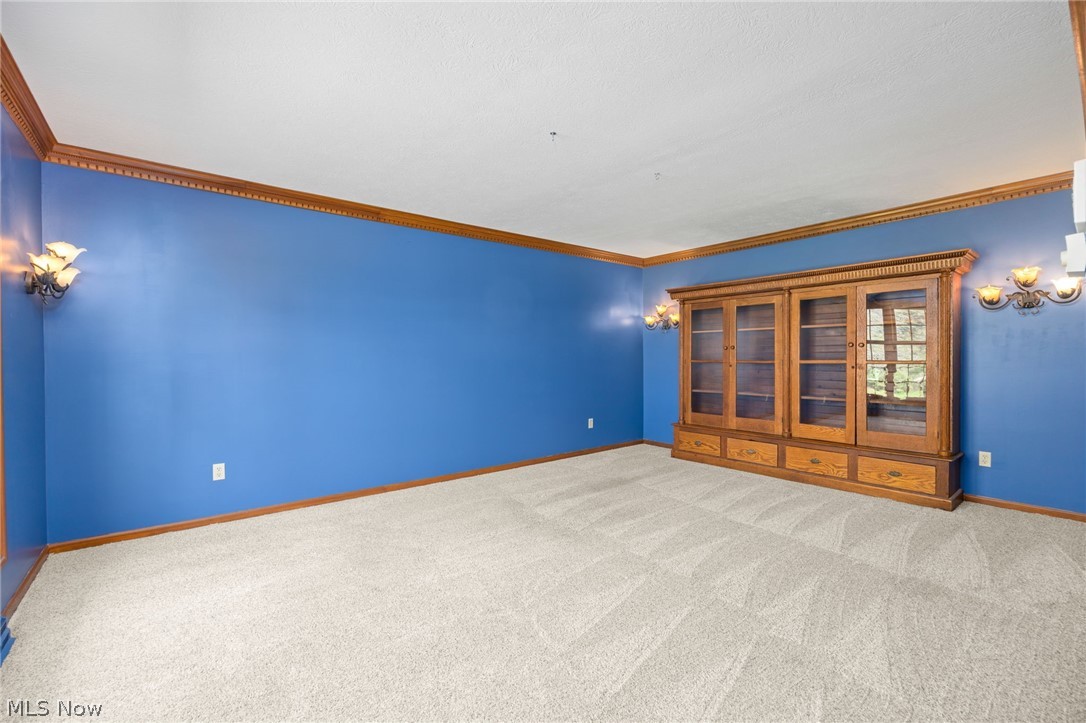 2509 Ridge Road Hinckley OH 44233