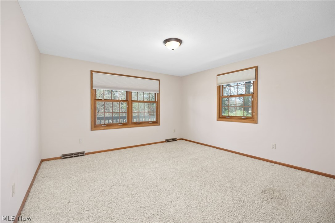 2509 Ridge Road Hinckley OH 44233