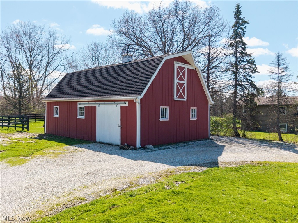 2509 Ridge Road Hinckley OH 44233