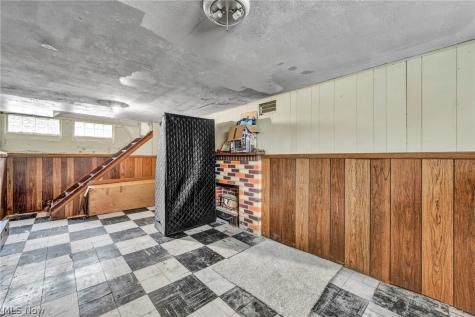 3081 W 137th Street Cleveland OH 44111