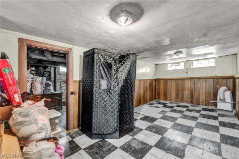 3081 W 137th Street Cleveland OH 44111