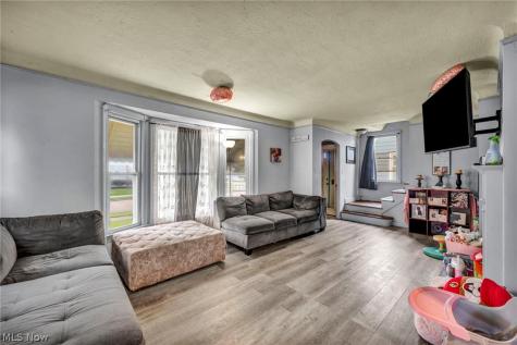 3081 W 137th Street Cleveland OH 44111