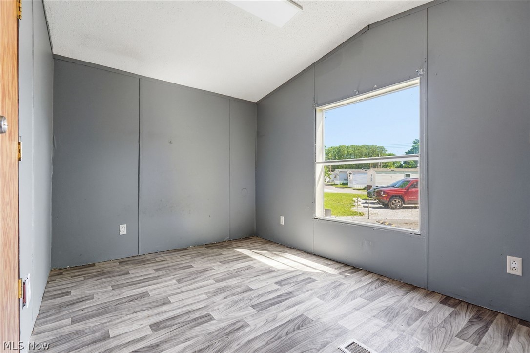 3354 Hilton Street NW Massillon OH 44646