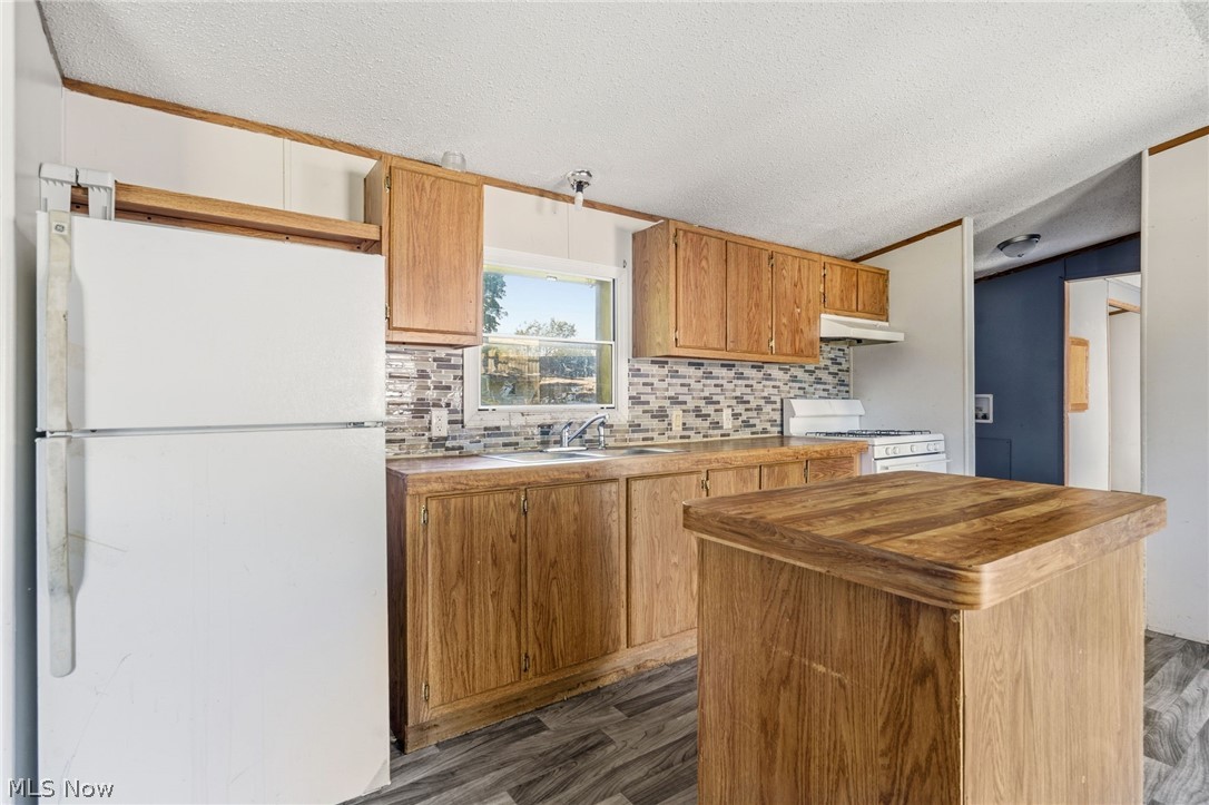 3354 Hilton Street NW Massillon OH 44646