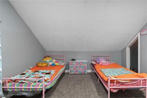 4131 E 74th Street Cleveland OH 44105