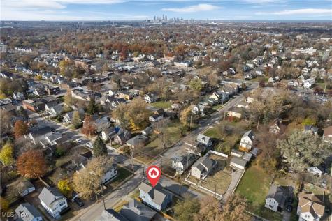 4131 E 74th Street Cleveland OH 44105