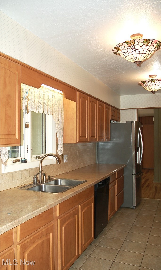 6626 Hawthorne Drive Brecksville OH 44141